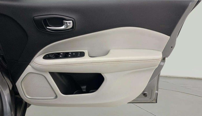 2019 Jeep Compass LIMITED 1.4 PETROL AT, Petrol, Automatic, 77,978 km, Driver Side Door Panels Control