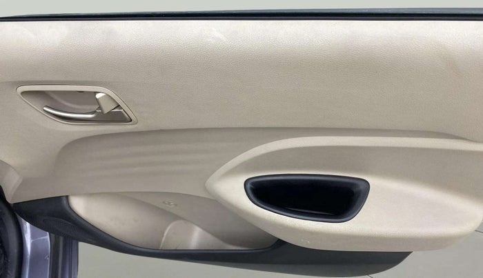 2019 Hyundai NEW SANTRO SPORTZ MT, Petrol, Manual, 36,201 km, Driver Side Door Panels Control