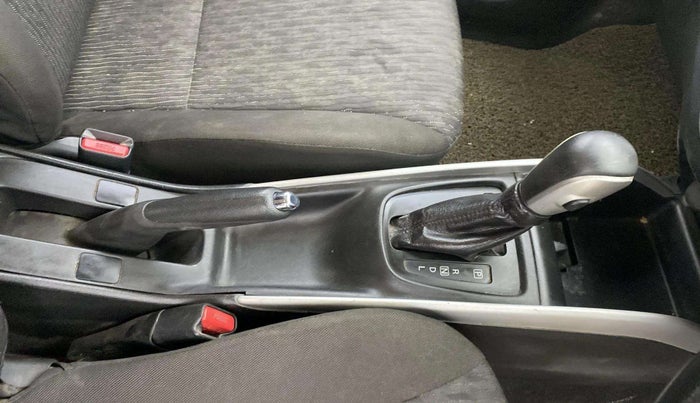 2018 Maruti Baleno DELTA CVT PETROL 1.2, Petrol, Automatic, 34,098 km, Gear Lever