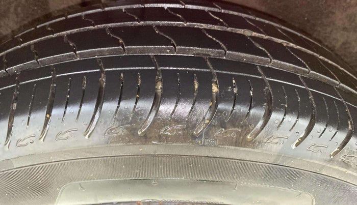 2018 Maruti Baleno DELTA CVT PETROL 1.2, Petrol, Automatic, 34,098 km, Right Rear Tyre Tread