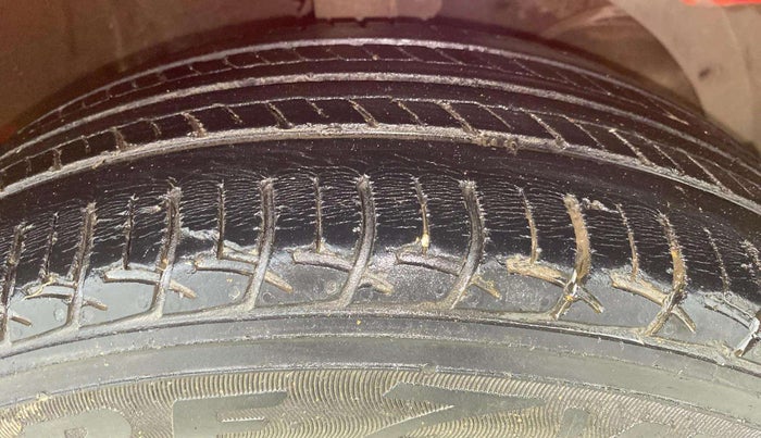 2018 Maruti Baleno DELTA CVT PETROL 1.2, Petrol, Automatic, 34,098 km, Right Front Tyre Tread