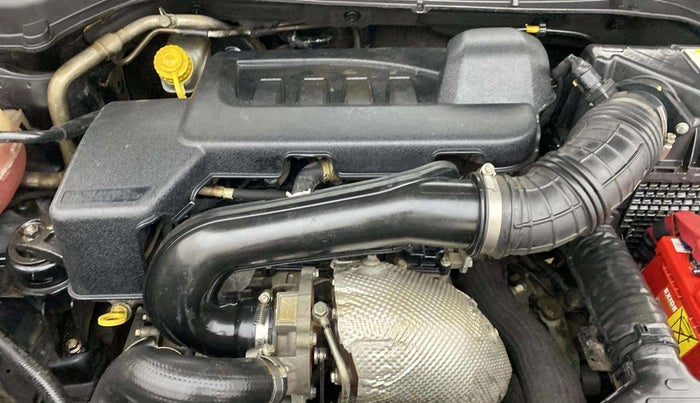 2019 Mahindra XUV300 W6 1.5 DIESEL, Diesel, Manual, 90,168 km, Engine View