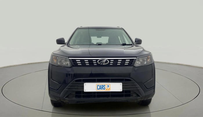 2019 Mahindra XUV300 W6 1.5 DIESEL, Diesel, Manual, 90,168 km, Front