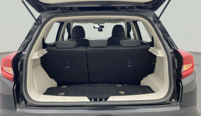 2019 Mahindra XUV300 W6 1.5 DIESEL, Diesel, Manual, 90,168 km, Boot Inside