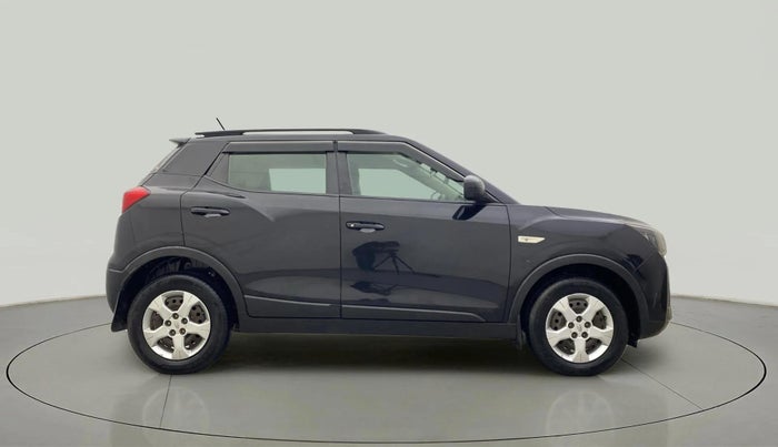 2019 Mahindra XUV300 W6 1.5 DIESEL, Diesel, Manual, 90,168 km, Right Side View
