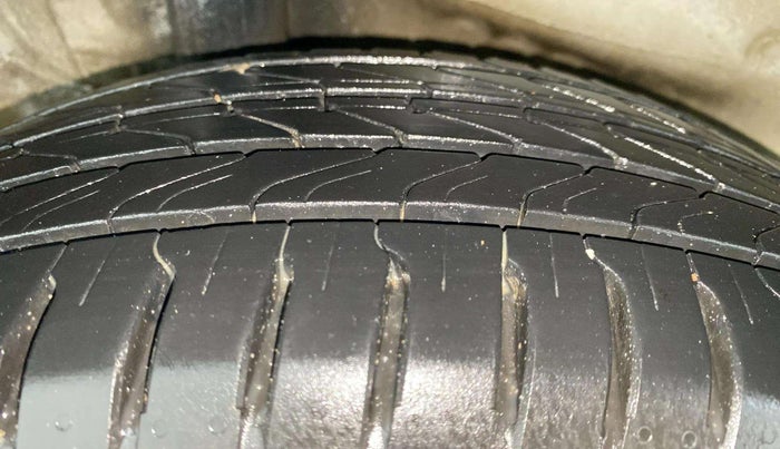 2017 Honda City 1.5L I-VTEC V MT, Petrol, Manual, 79,497 km, Right Rear Tyre Tread