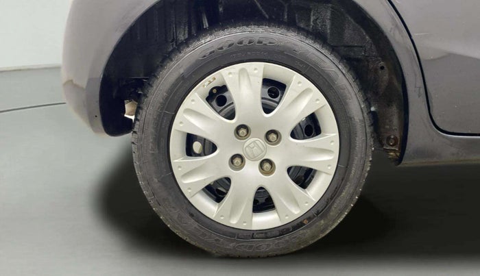 2013 Honda Brio S MT, Petrol, Manual, 68,300 km, Right Rear Wheel