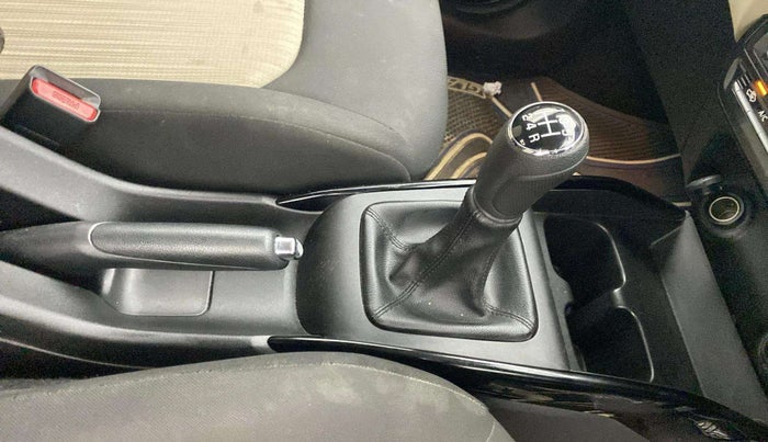 2024 Toyota Glanza G, Petrol, Manual, 22,802 km, Gear Lever