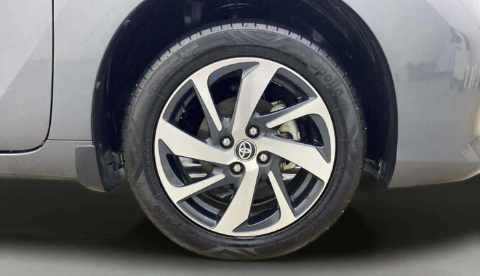2024 Toyota Glanza G, Petrol, Manual, 22,802 km, Right Front Wheel
