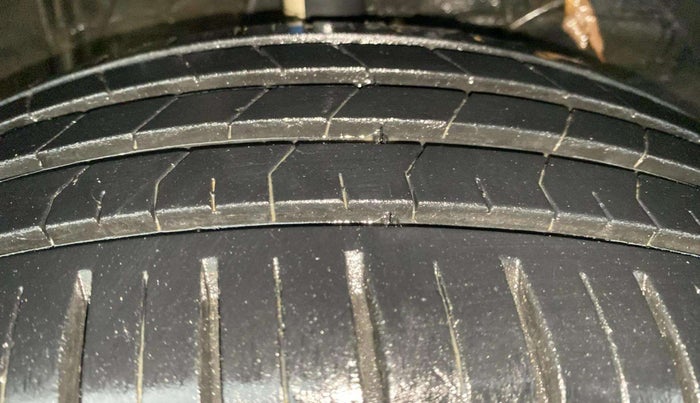 2024 Toyota Glanza G, Petrol, Manual, 22,802 km, Right Front Tyre Tread