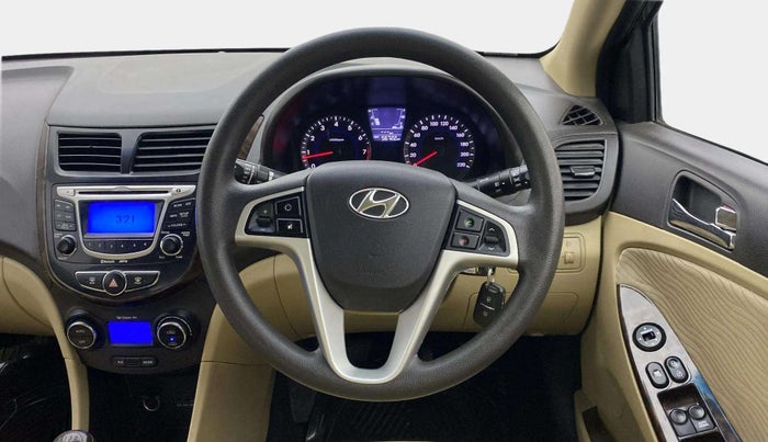 2012 Hyundai Verna FLUIDIC 1.6 VTVT EX, Petrol, Manual, 56,678 km, Steering Wheel Close Up