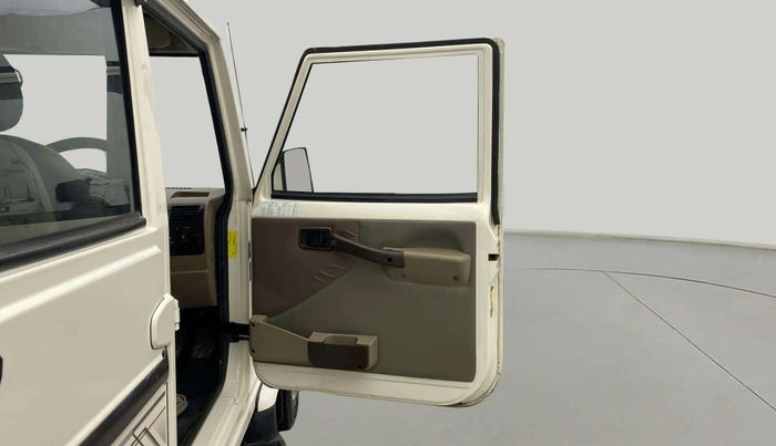 2018 Mahindra Bolero POWER PLUS ZLX, Diesel, Manual, 54,350 km, RHS Front Door