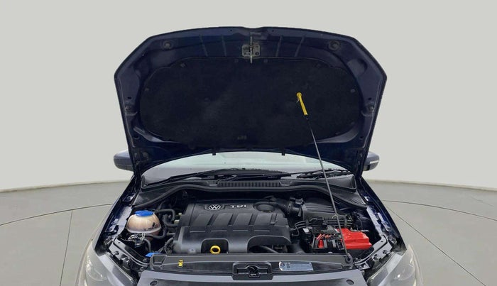 2015 Volkswagen Vento HIGHLINE 1.5 AT, Diesel, Automatic, 88,834 km, Open Bonet