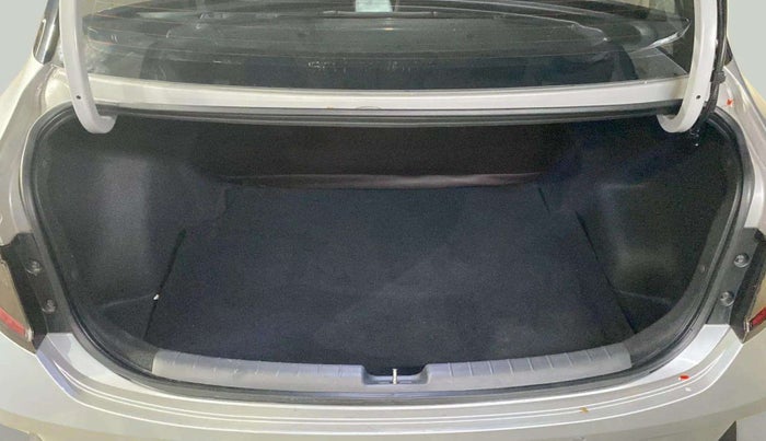 2022 Hyundai AURA SX 1.2, Petrol, Manual, 16,531 km, Boot Inside