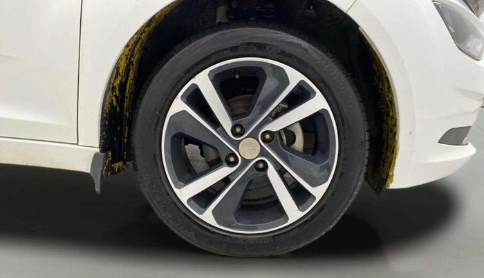 2022 Tata ALTROZ XZ PLUS DIESEL, Diesel, Manual, 52,372 km, Right Front Wheel