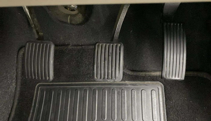 2020 Hyundai NEW SANTRO SPORTZ MT, Petrol, Manual, 38,100 km, Pedals