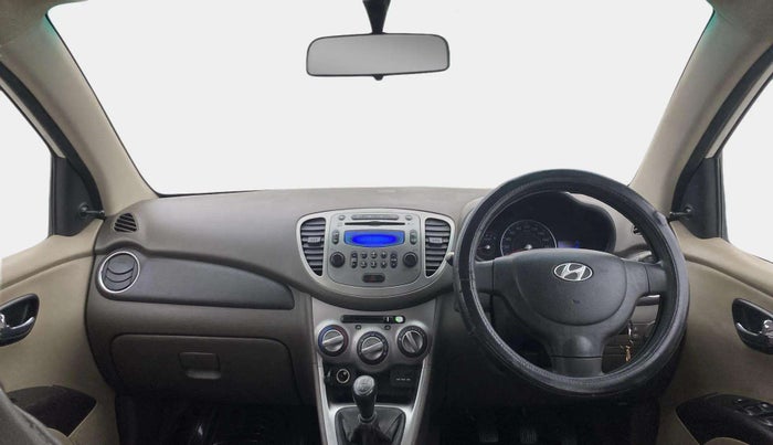 2014 Hyundai i10 SPORTZ 1.1, Petrol, Manual, 46,932 km, Dashboard