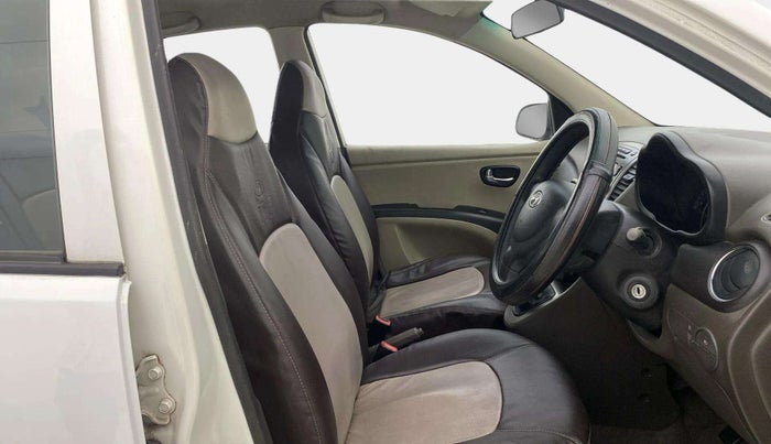 2014 Hyundai i10 SPORTZ 1.1, Petrol, Manual, 46,932 km, Right Side Front Door Cabin