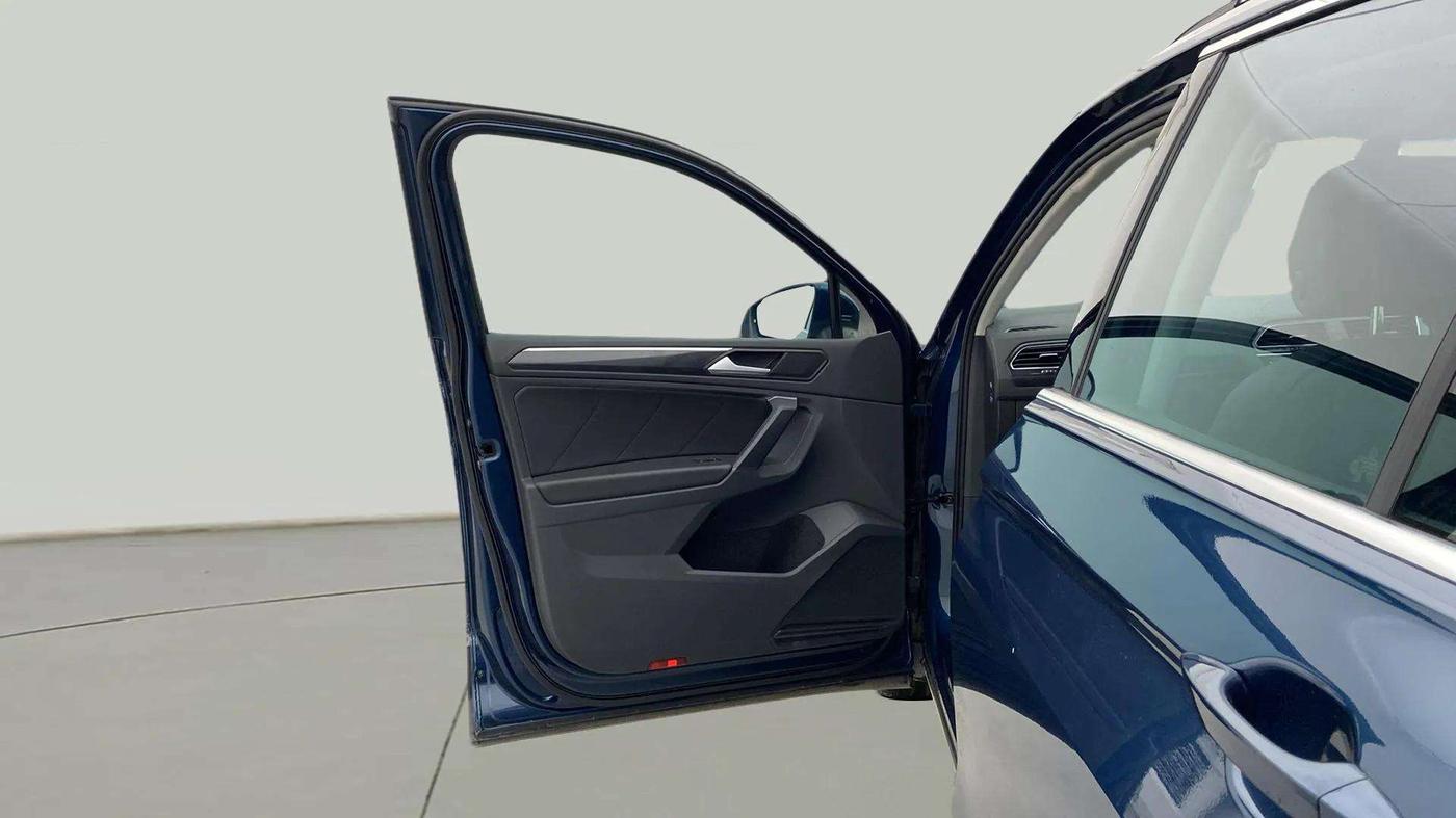 2022 Volkswagen TIGUAN ELEGANCE 2.0 TSI DSG, Petrol, Automatic, 43,706 km, LHS Front Door