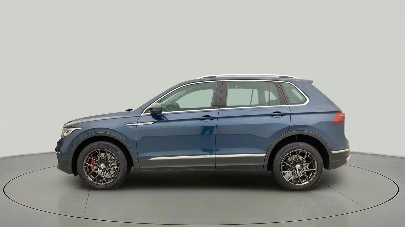 2022 Volkswagen TIGUAN ELEGANCE 2.0 TSI DSG, Petrol, Automatic, 43,706 km, Left Side