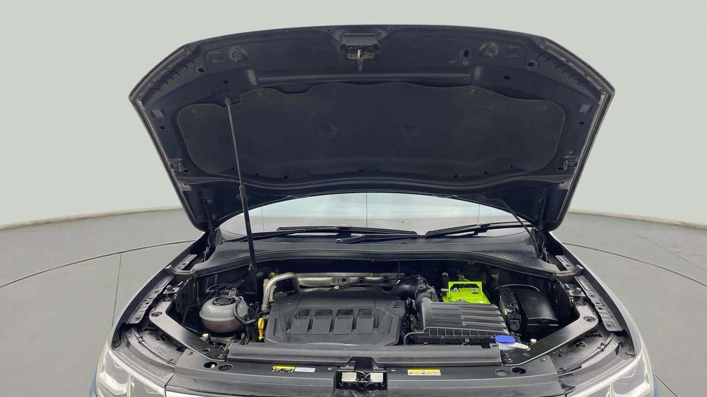 2022 Volkswagen TIGUAN ELEGANCE 2.0 TSI DSG, Petrol, Automatic, 43,706 km, Open Bonet
