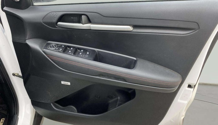 2023 KIA SONET GTX PLUS 1.0 TURBO PETROL DCT, Petrol, Automatic, 19,967 km, Driver Side Door Panels Control
