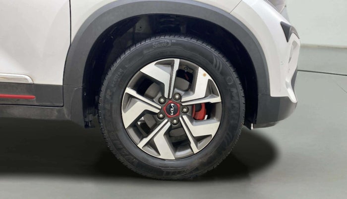 2023 KIA SONET GTX PLUS 1.0 TURBO PETROL DCT, Petrol, Automatic, 19,967 km, Right Front Wheel