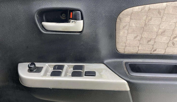 2016 Maruti Wagon R 1.0 VXI AMT, Petrol, Automatic, 34,826 km, Driver Side Door Panels Control
