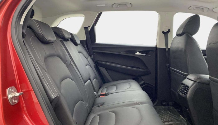 2019 MG HECTOR SHARP 1.5 DCT PETROL, Petrol, Automatic, 24,563 km, Right Side Rear Door Cabin