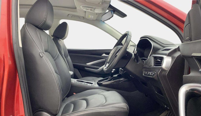2019 MG HECTOR SHARP 1.5 DCT PETROL, Petrol, Automatic, 24,563 km, Right Side Front Door Cabin