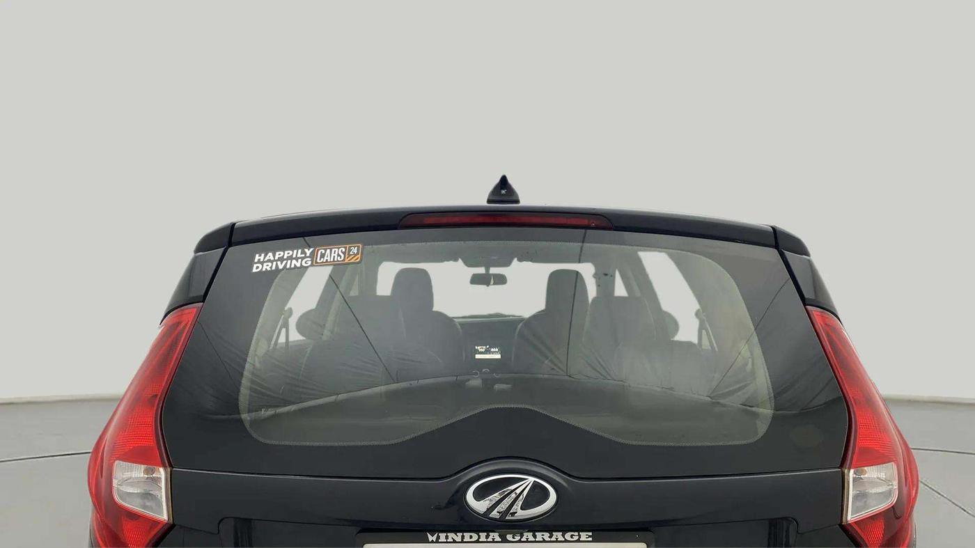 2018 Mahindra MARAZZO M2 7STR, Diesel, Manual, 77,263 km, Rear Windshield