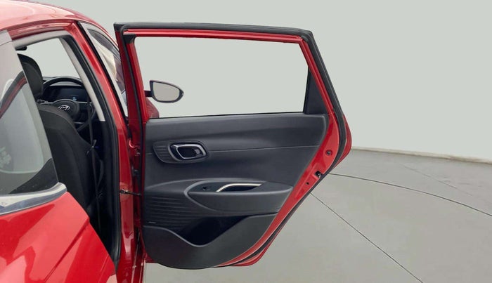 2021 Hyundai NEW I20 ASTA 1.2 MT, Petrol, Manual, 25,825 km, RHS Rear Door