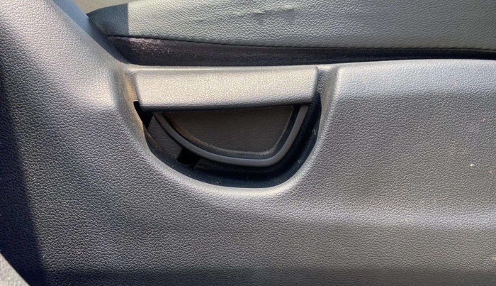 2022 Hyundai NEW SANTRO SPORTZ EXECUTIVE MT CNG, CNG, Manual, 45,296 km, Driver Side Adjustment Panel