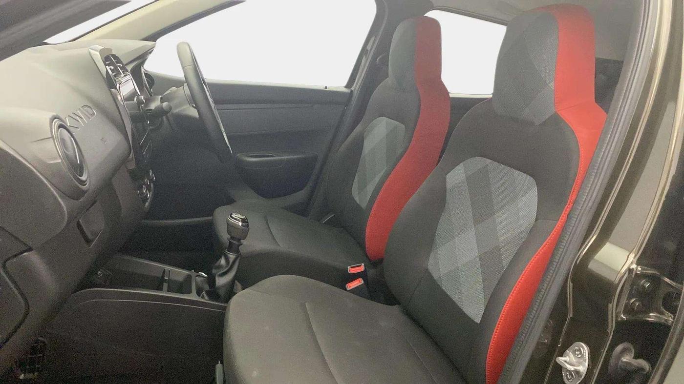2022 Renault Kwid RXT 1.0, Petrol, Manual, 15,246 km, Right Side Front Door Cabin