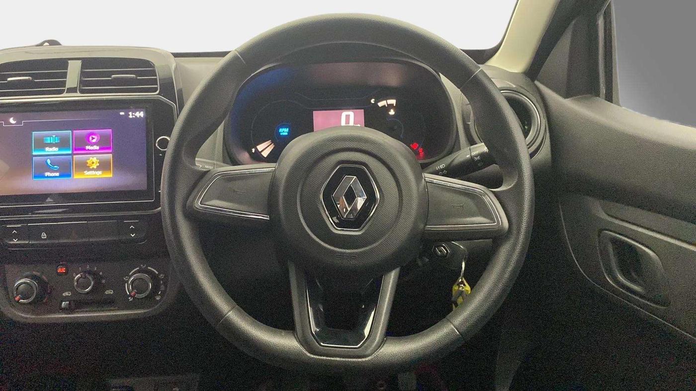 2022 Renault Kwid RXT 1.0, Petrol, Manual, 15,246 km, Steering Wheel Close Up