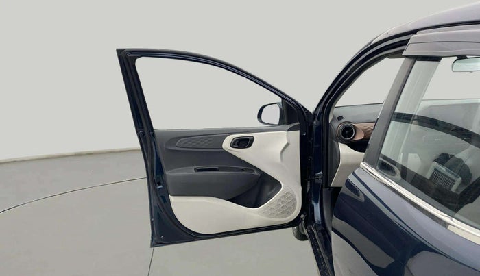 2022 Hyundai AURA S 1.2 CNG, CNG, Manual, 22,541 km, LHS Front Door