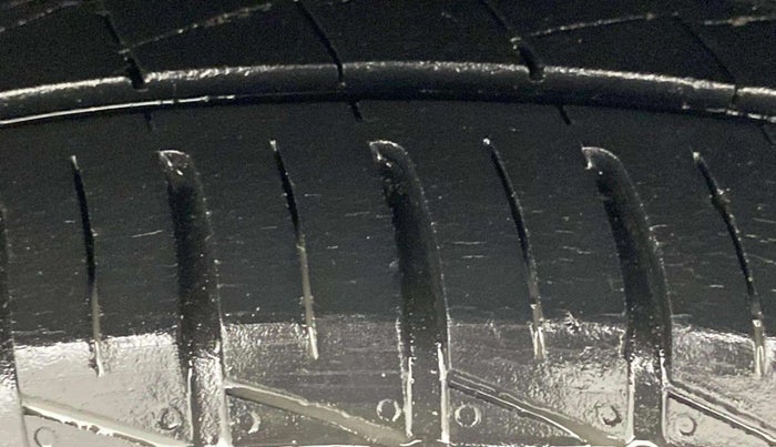 2022 Hyundai AURA S 1.2 CNG, CNG, Manual, 22,541 km, Left Rear Tyre Tread