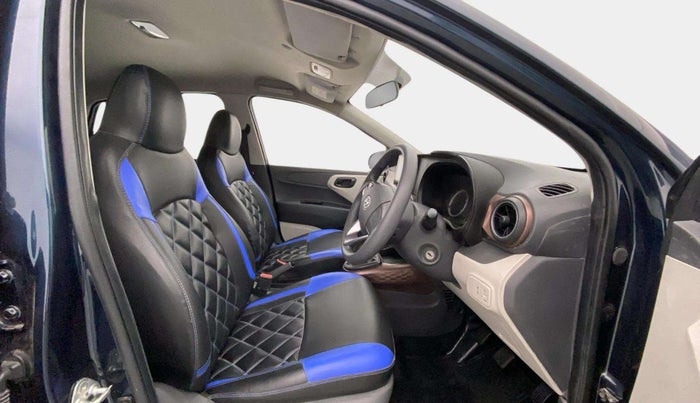 2022 Hyundai AURA S 1.2 CNG, CNG, Manual, 22,541 km, Right Side Front Door Cabin