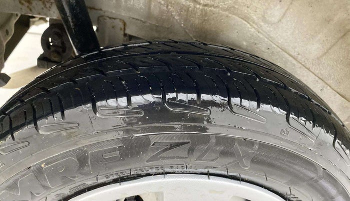 2013 Maruti Wagon R 1.0 LXI, Petrol, Manual, 46,847 km, Right Rear Tyre Tread