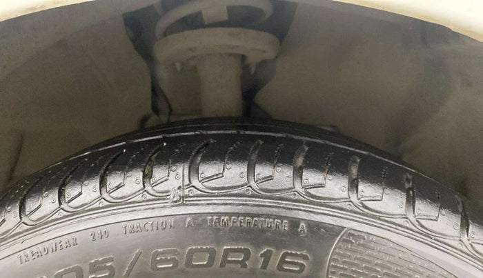 2021 Ford Ecosport TITANIUM 1.5 SPORTS(SUNROOF) PETROL, Petrol, Manual, 24,301 km, Right Front Tyre Tread
