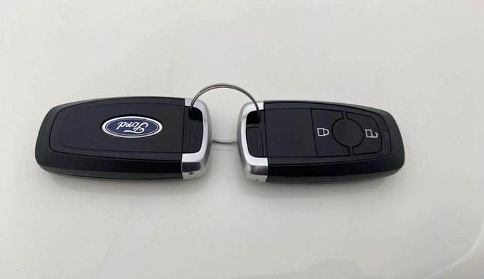 2021 Ford Ecosport TITANIUM 1.5 SPORTS(SUNROOF) PETROL, Petrol, Manual, 24,301 km, Key Close Up