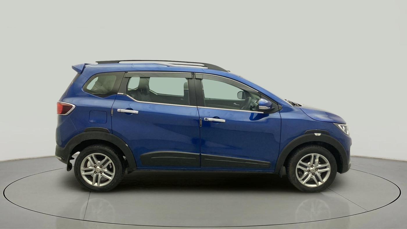 2019 Renault TRIBER RXZ, Petrol, Manual, 37,528 km, Right Side View