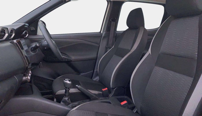 2024 Nissan MAGNITE Visia Plus B4D 1.0 Petrol MT, Petrol, Manual, 1,280 km, Right Side Front Door Cabin