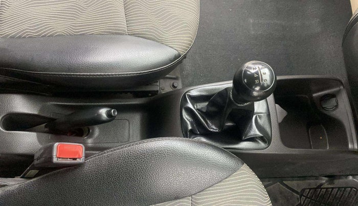 2013 Hyundai Eon D-LITE+, Petrol, Manual, 24,288 km, Gear Lever