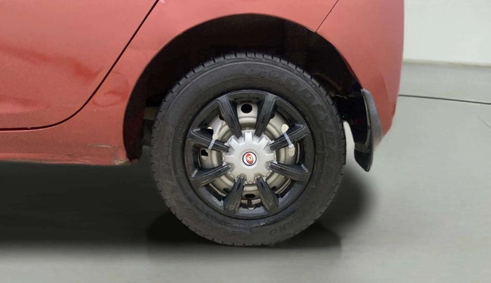 2013 Hyundai Eon D-LITE+, Petrol, Manual, 24,288 km, Left Rear Wheel