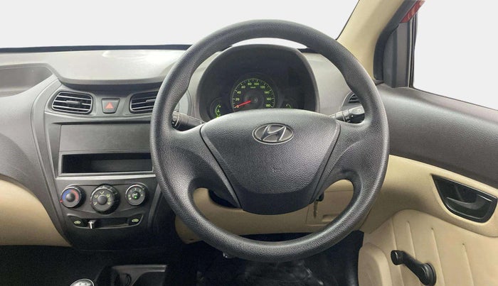 2013 Hyundai Eon D-LITE+, Petrol, Manual, 24,288 km, Steering Wheel Close Up