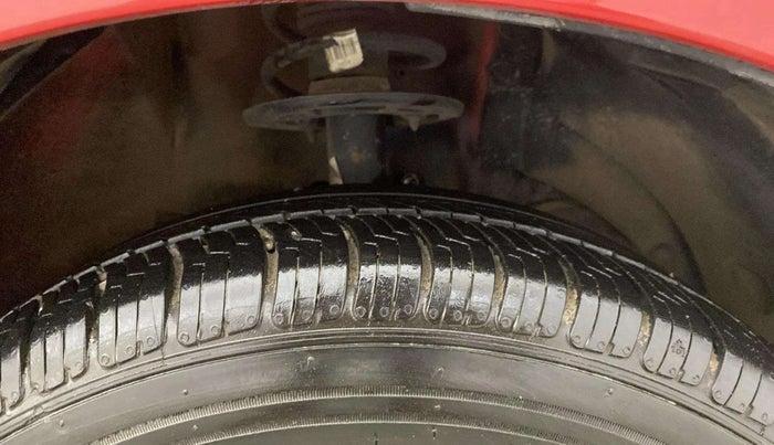 2018 Maruti Baleno DELTA PETROL 1.2, Petrol, Manual, 55,753 km, Right Front Tyre Tread