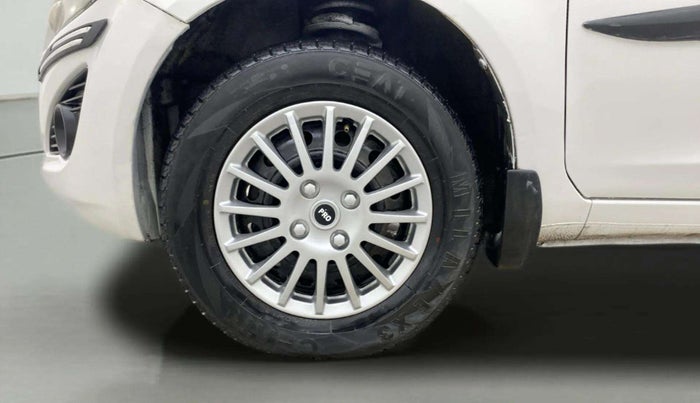 2013 Maruti Ritz VDI, Diesel, Manual, 1,08,242 km, Left Front Wheel