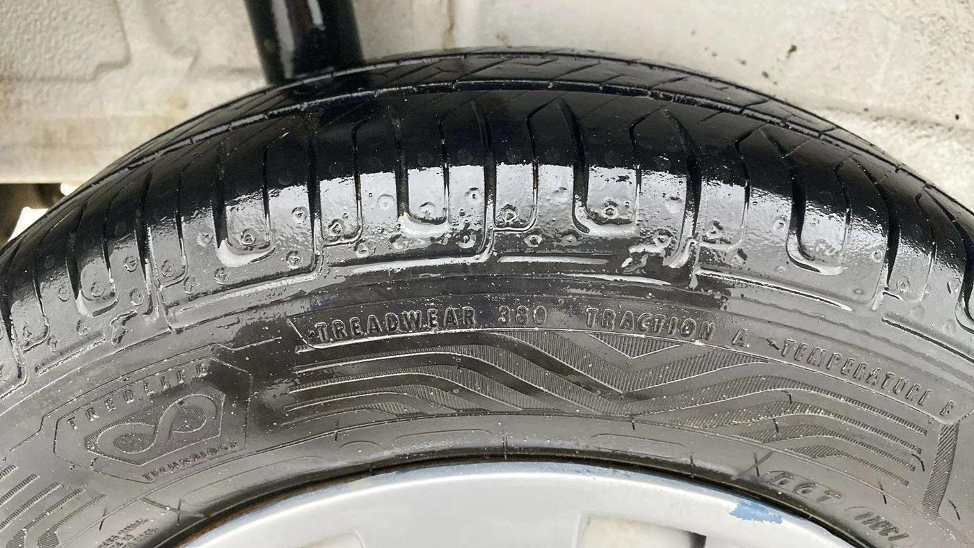 2022 Maruti New Wagon-R LXI CNG 1.0, CNG, Manual, 53,436 km, Right Front Tyre Tread