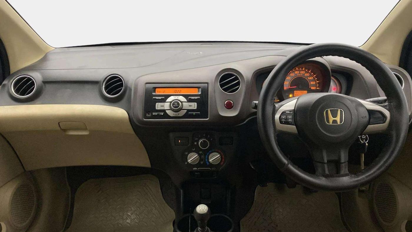 2012 Honda Brio S MT, Petrol, Manual, 81,783 km, Dashboard